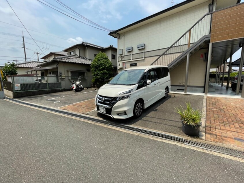 駐車場 ソレビレツクス