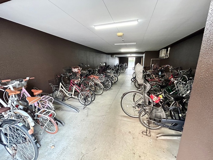 駐輪場 ＫＭ山坂