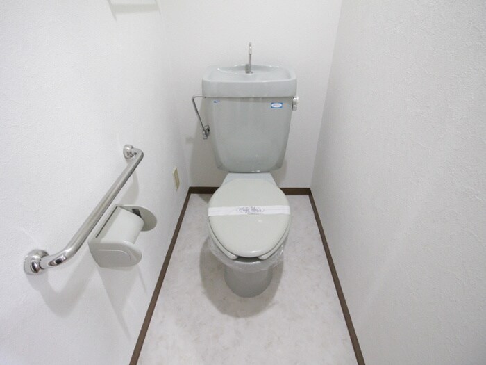 トイレ サンマ－ル平野