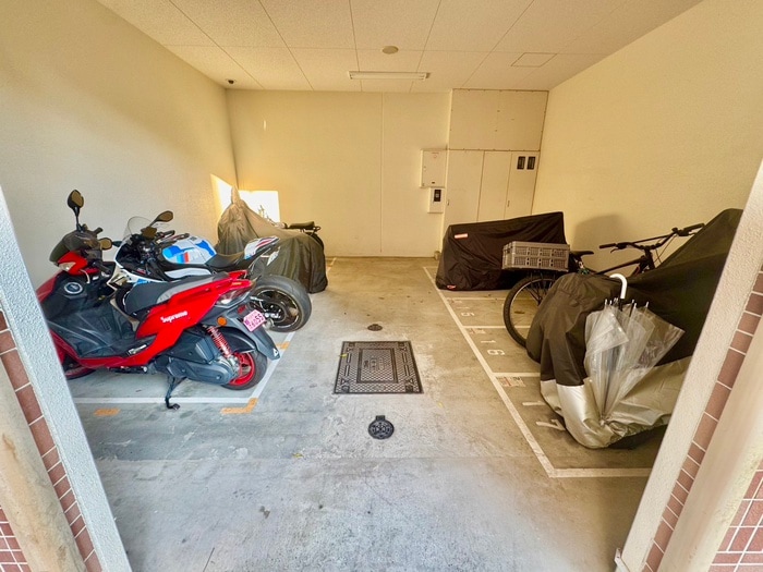 バイク置き場 スプランディッド難波Ⅱ