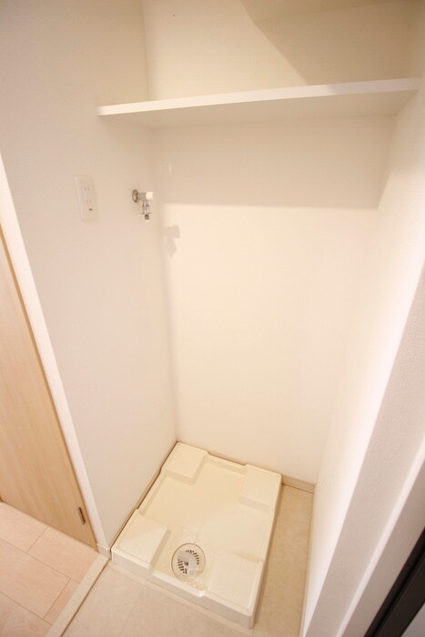 洗濯機置場 スプランディッド難波Ⅱ