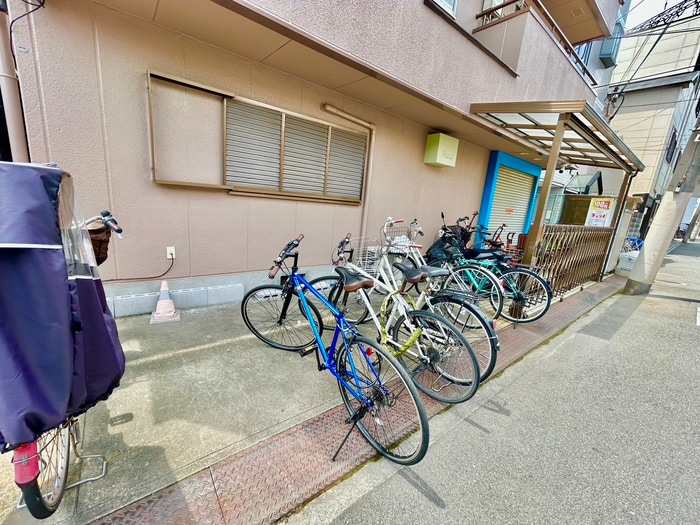駐輪場 レジデンス青山
