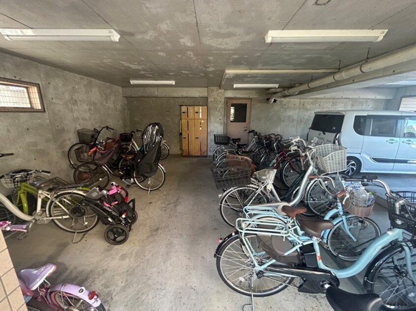 駐輪場 ビューコート箕面