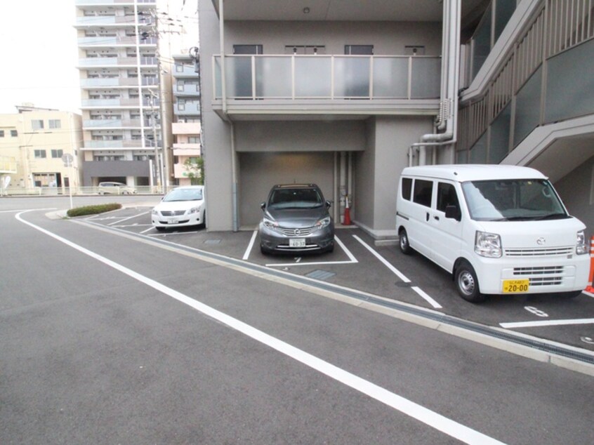 駐車場 ｴｽﾘｰﾄﾞ福島ｸﾞﾚｲｽ(811)