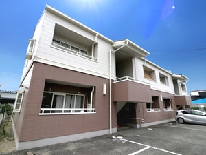 ハイツ中西