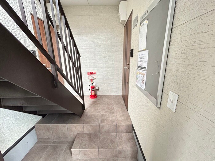 エントランス部分 KYOTO HOUSE西寺