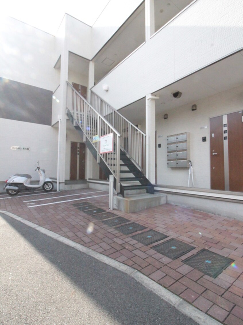 エントランス部分 ALEGLIA東大阪