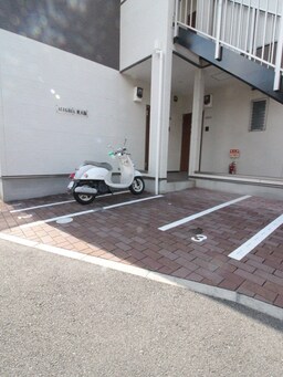 バイク置き場