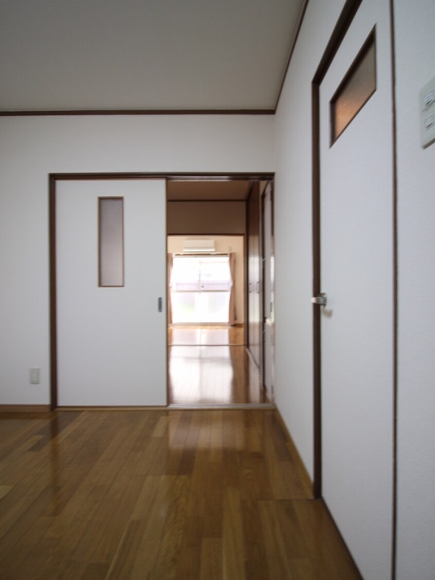居室 マンション田井城
