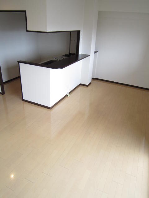 居室 フェニックス堺東