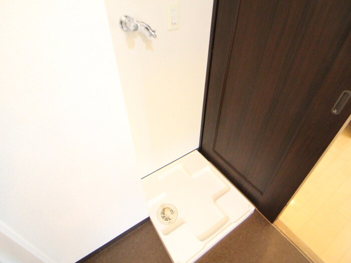 洗濯機置場 フェニックス堺東