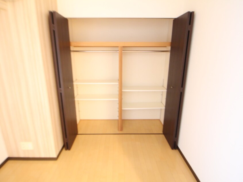 収納 フェニックス堺東