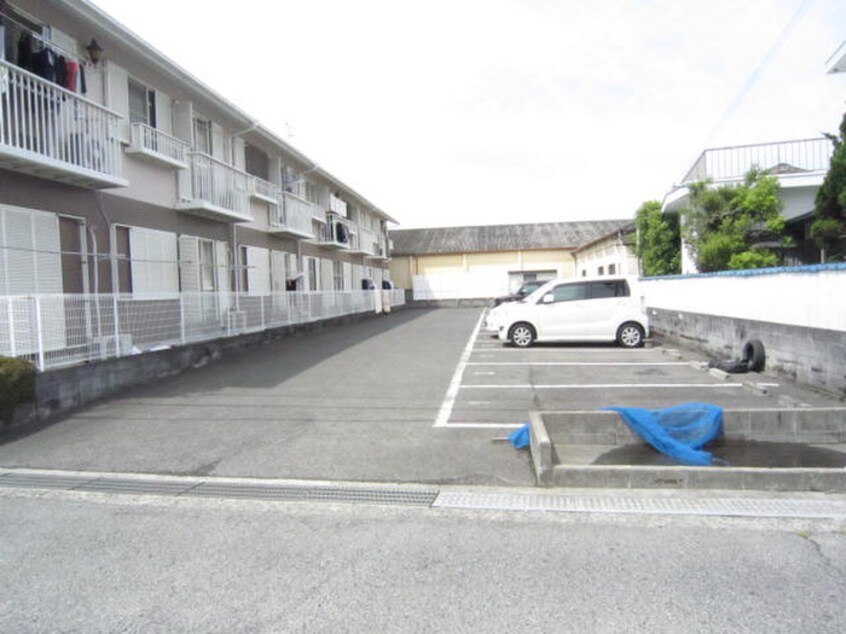 駐車場 サウスコート川上