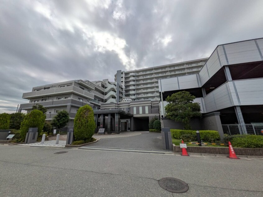 外観写真 ｴｽﾘｰﾄﾞ松原松ヶ丘（1007）