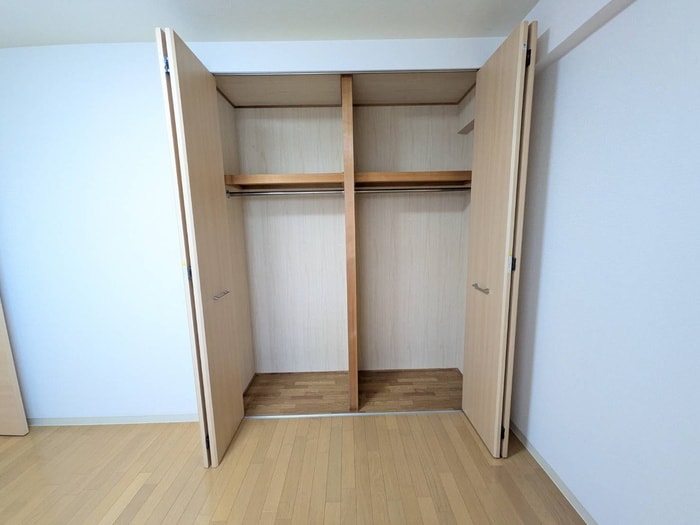 収納 ｴｽﾘｰﾄﾞ松原松ヶ丘（1007）