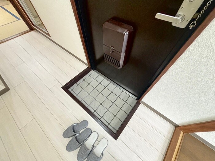 玄関 フラップハウス