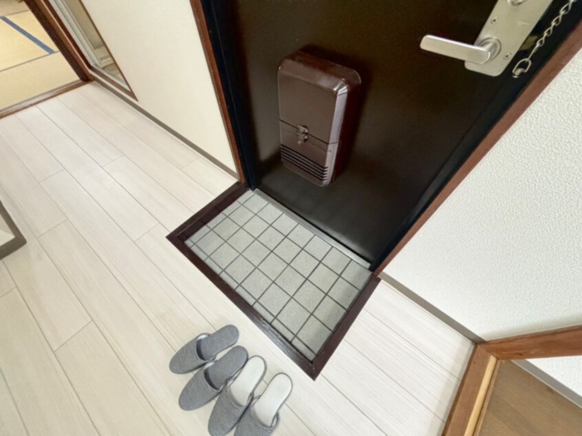 玄関 フラップハウス