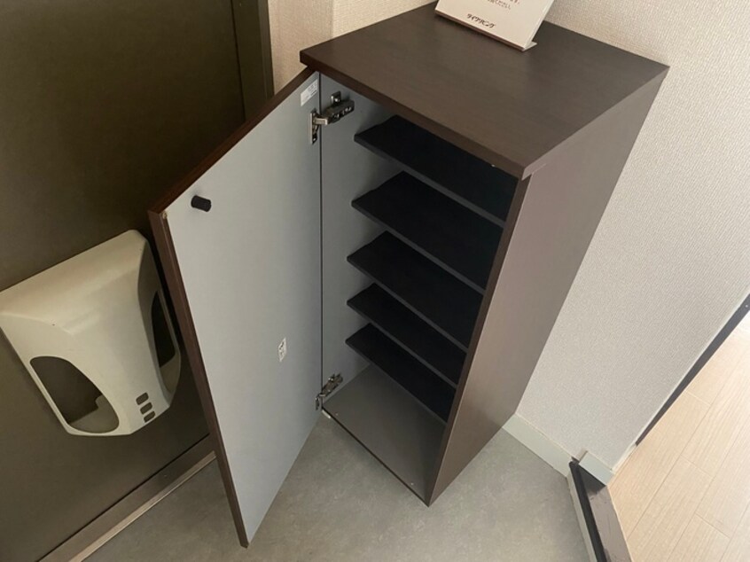 靴箱 ロイヤルマンション１号棟