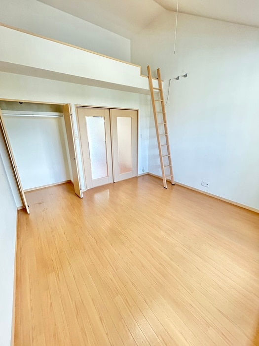 居室 ＭＡＩＳＯＮ　ＰＡＲＴＩＲ