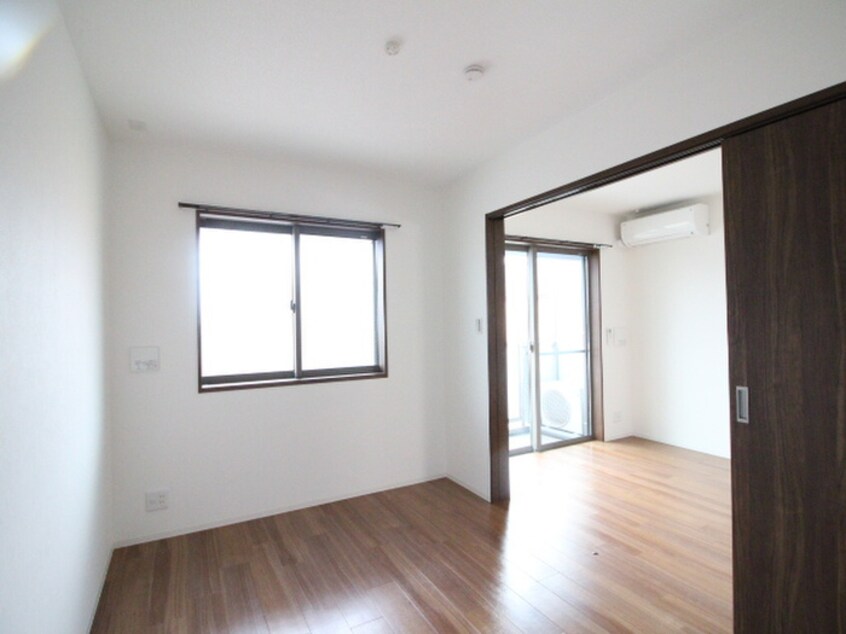 居室 フウキパレス東山本