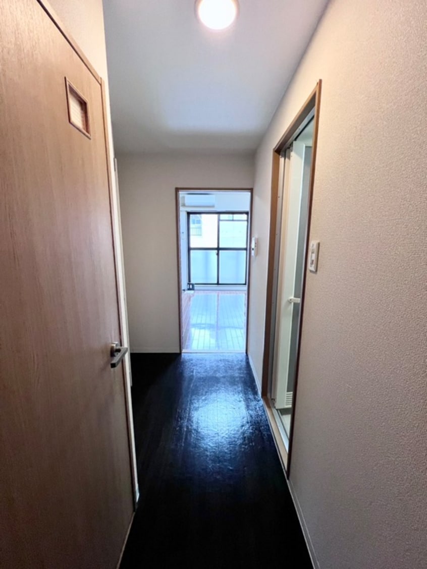 廊下 クレア－ル立花