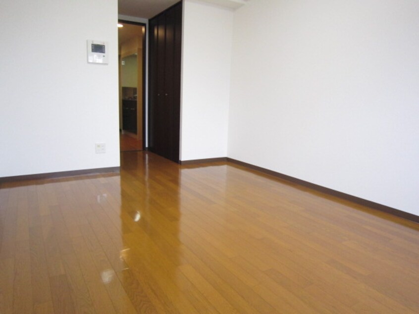 居室 ロ－ズコ－ポ本町