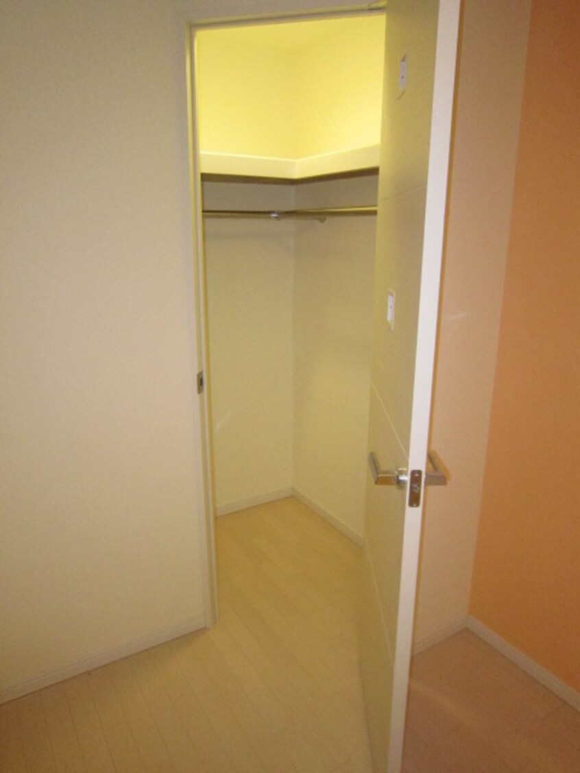 収納 ｸﾗｳﾝﾊｲﾑ北心斎橋ﾌﾗﾜ-ｺ-ﾄ