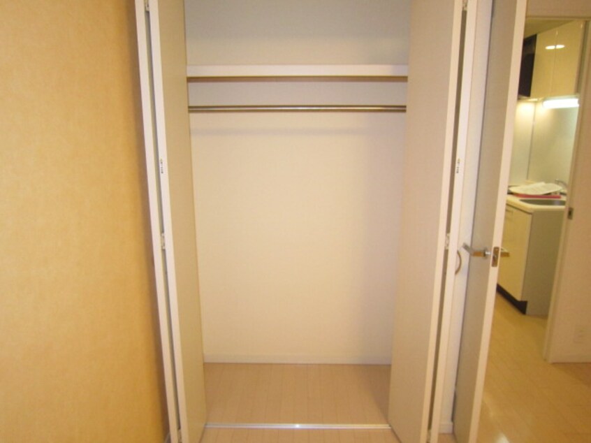 収納 ｸﾗｳﾝﾊｲﾑ北心斎橋ﾌﾗﾜ-ｺ-ﾄ