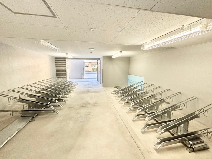 駐輪場 ﾌｧｰｽﾄﾌｨｵｰﾚ吹田ﾚｶﾞｰﾒ(802)