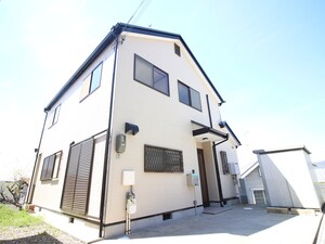 上野西３丁目中川貸家