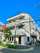 綾園松井邸ワンル－ムの外観