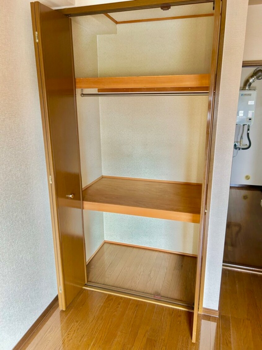 収納 綾園松井邸ワンル－ム