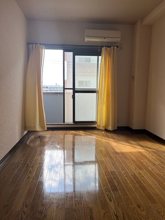 居室 綾園松井邸ワンル－ム