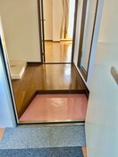 玄関 綾園松井邸ワンル－ム