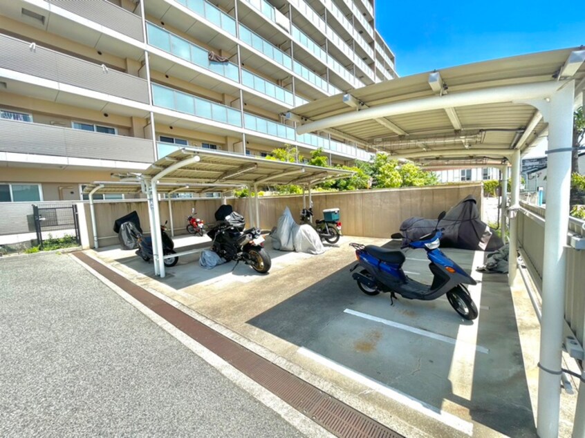 駐輪場 サニ－プレイス西芦屋２号館