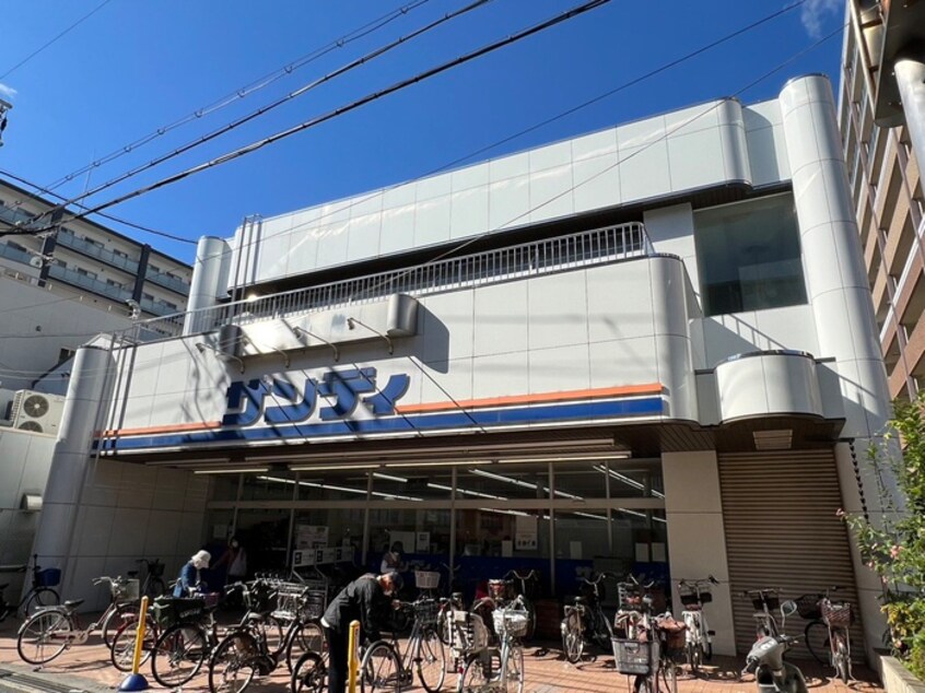 サンディ(スーパー)まで973m ﾌｧｰｽﾄﾌｨｵｰﾚ吹田ﾚｶﾞｰﾒ(901)