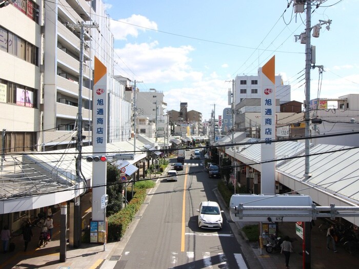 旭通商店街(スーパー)まで220m パルテール元町