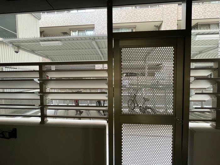 室内からの展望 ﾚｵﾝｺﾝﾌｫｰﾄ西大路御池（103）