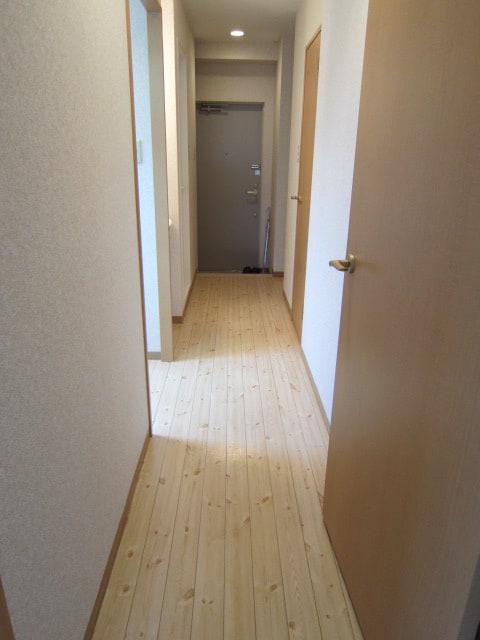 廊下 ポレ－ル新石切