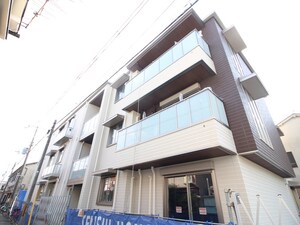 シャーメゾンローザ