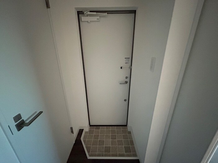 玄関 リッチライフ駒ヶ林２