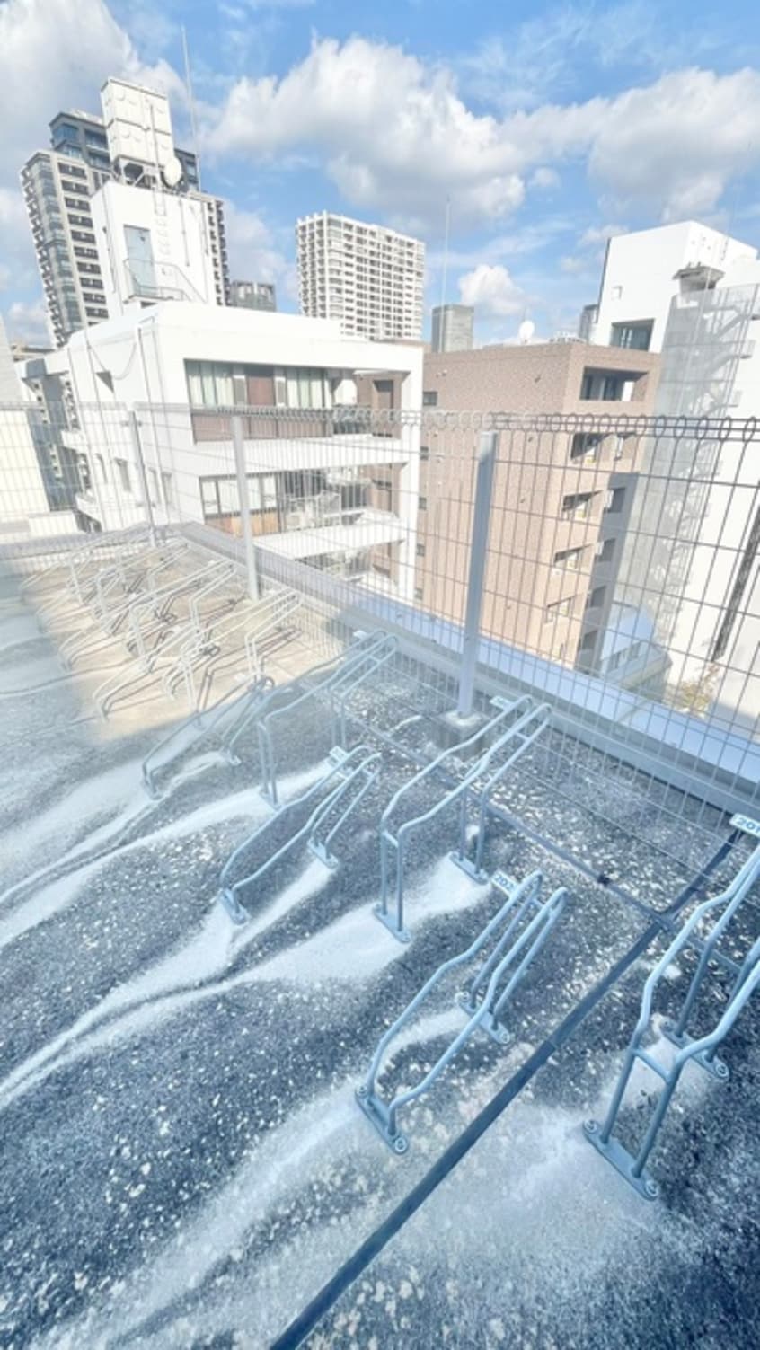 駐輪場 M:COURT靱公園