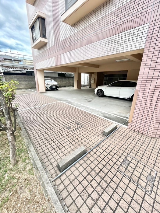 駐車場 鶴見パールハイツ