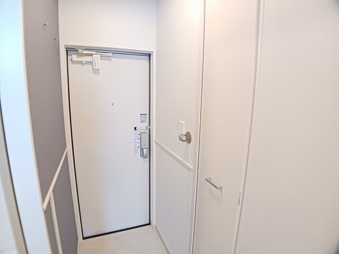 玄関 ディアコート唐崎