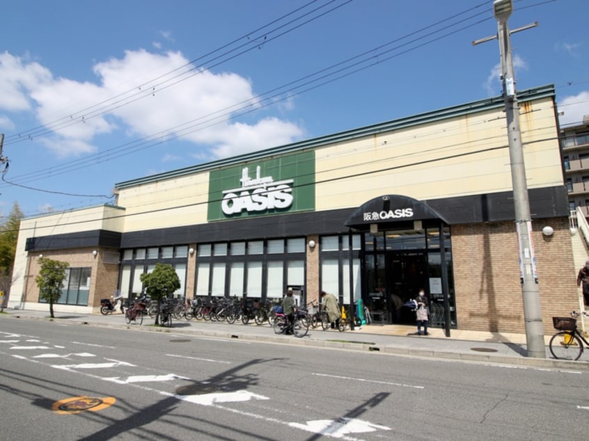 阪急オアシス豊中少路店(スーパー)まで387m グリ－ンロ－タスⅡ