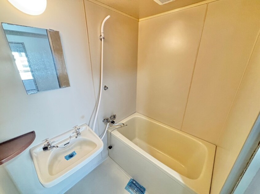 バス／シャワールーム等 シロハイヌ湯里