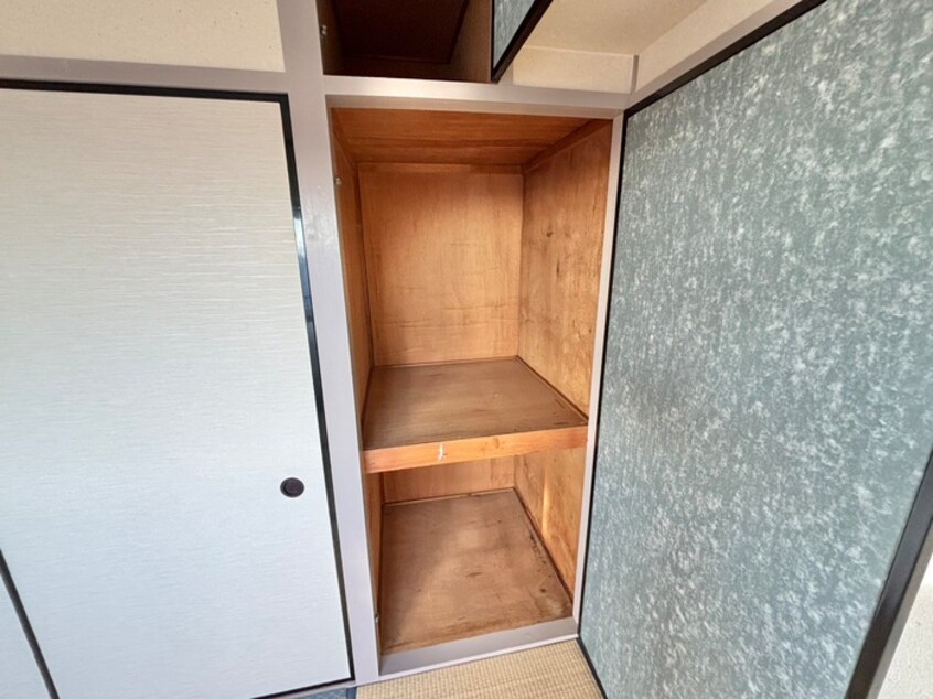 収納 シロハイヌ湯里