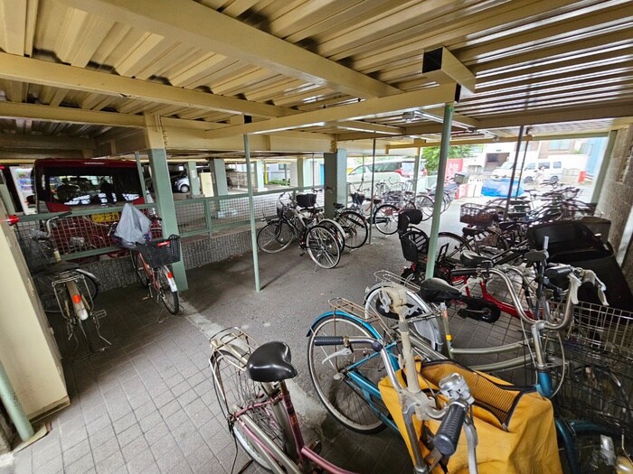 駐輪場 ｻﾝﾋﾟｱﾊｲﾂⅠ