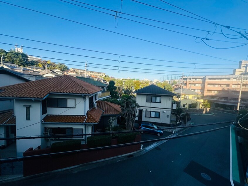 室内からの展望 五月ケ丘貸家