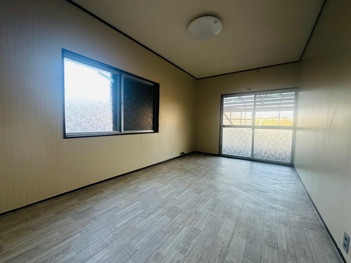 居室 五月ケ丘貸家